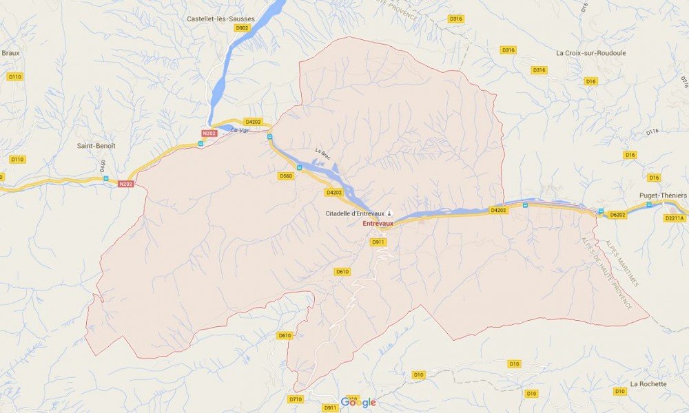 Location véhicule Entrevaux