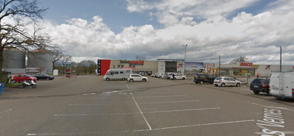 Intermarché Location Civens