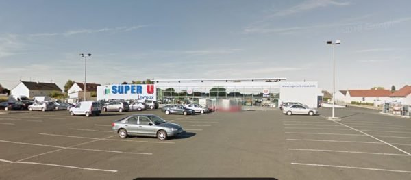 Super U location Levroux