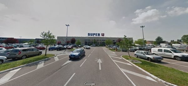Super U Location Ferrières en Bray