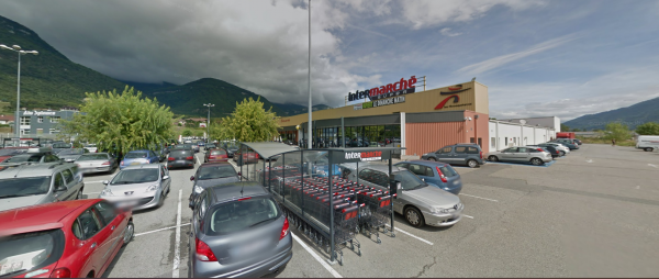 intermarché location le touvet